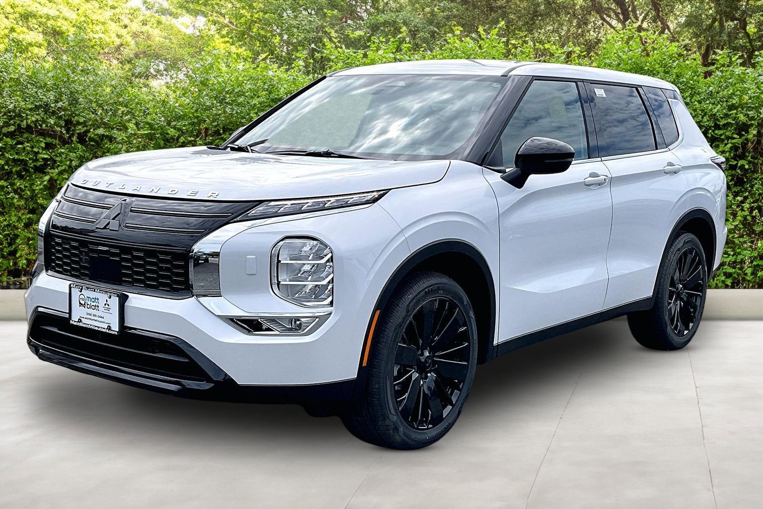 2026 Mitsubishi Outlander LE S-AWC's photo