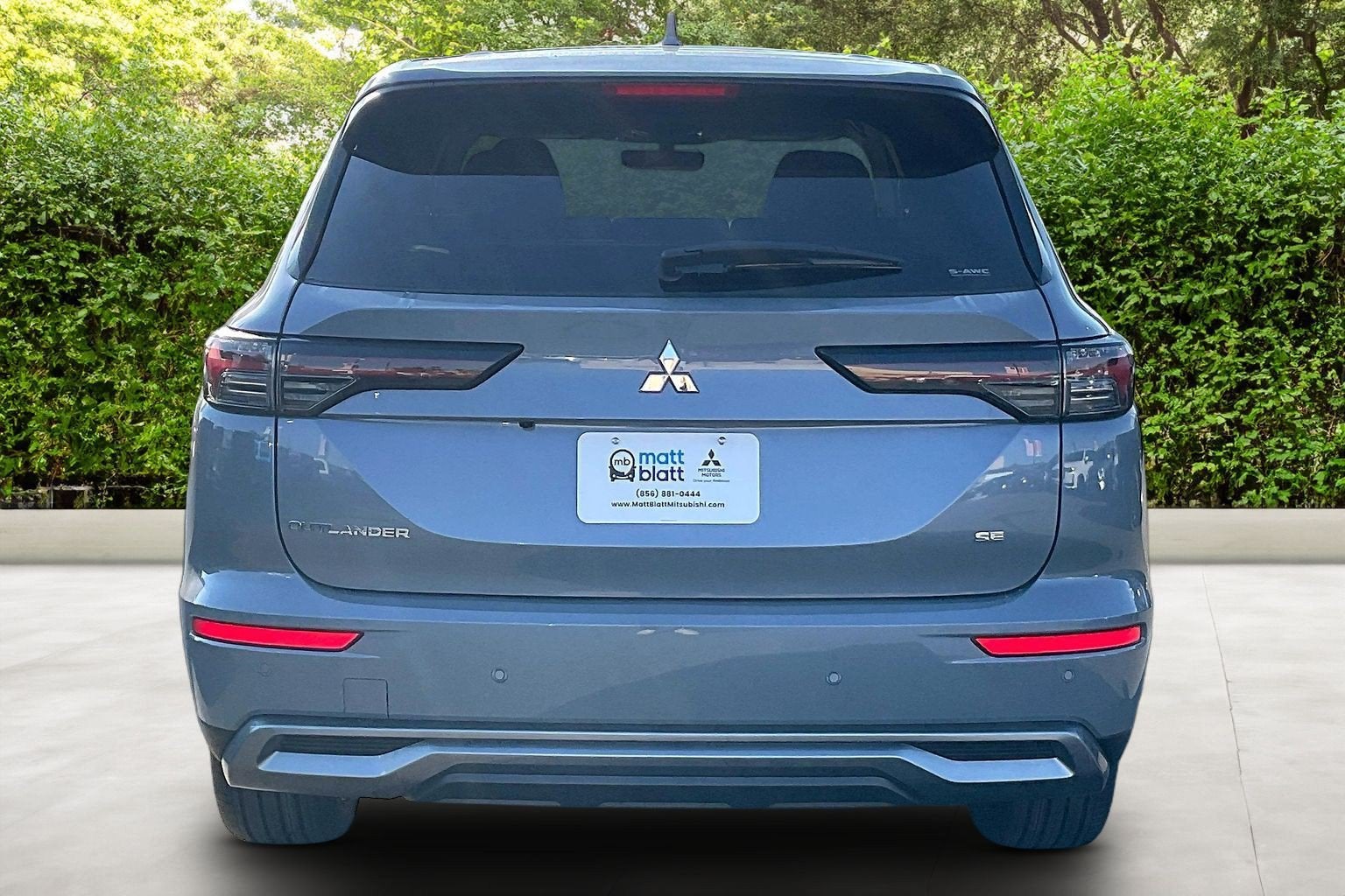 2026 Mitsubishi Outlander SE