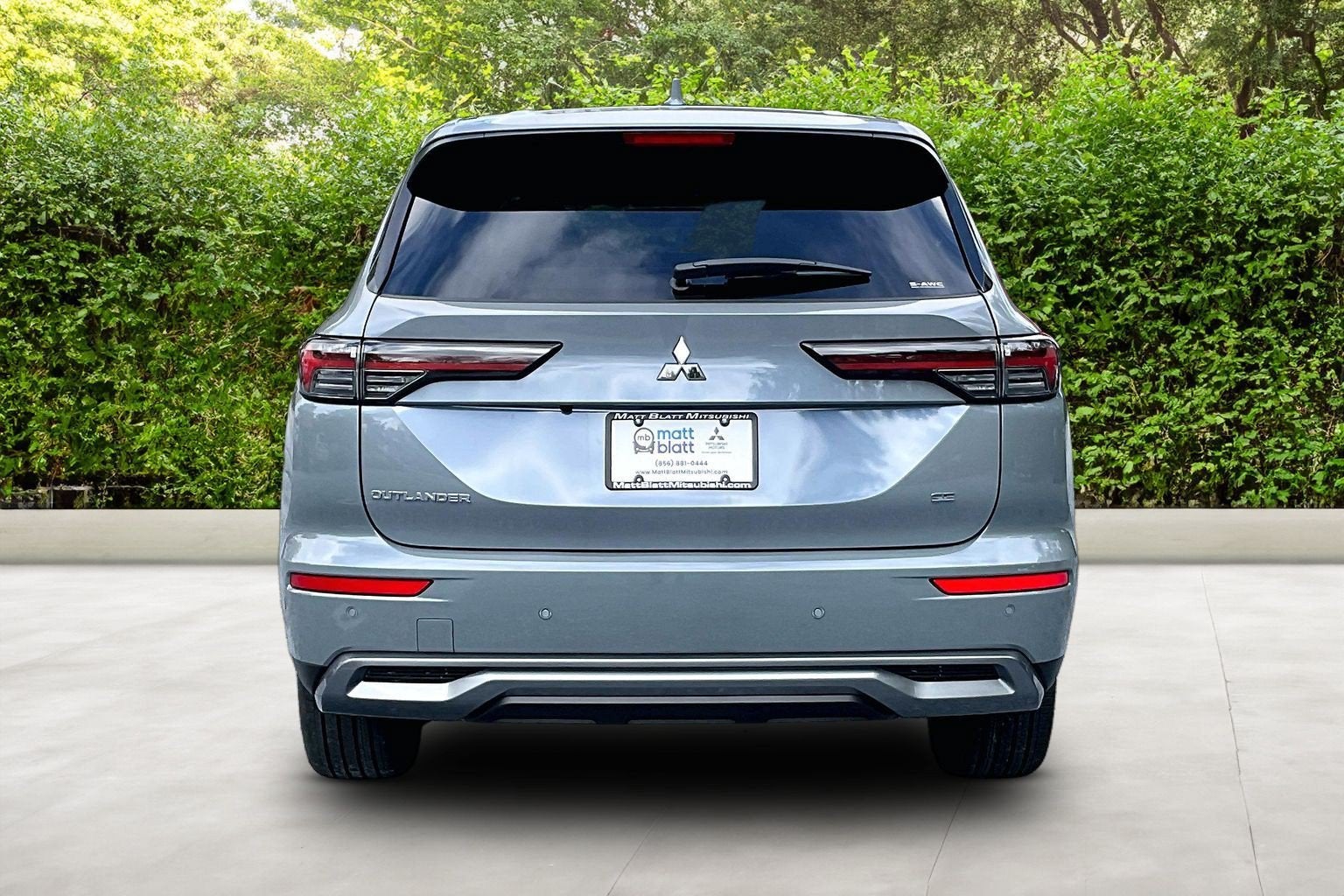 2026 Mitsubishi Outlander SE