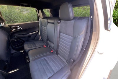2026 Mitsubishi Outlander LE
