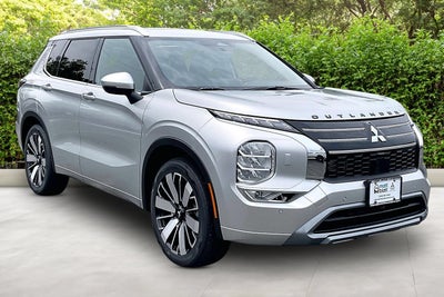 2026 Mitsubishi Outlander SEL