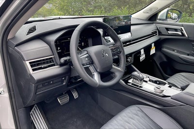 2026 Mitsubishi Outlander SEL