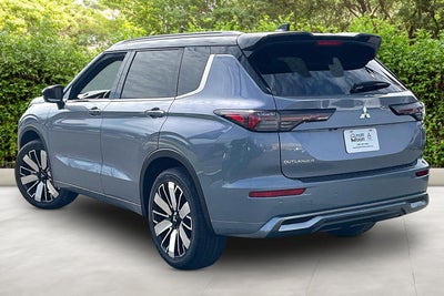 2026 Mitsubishi Outlander SEL