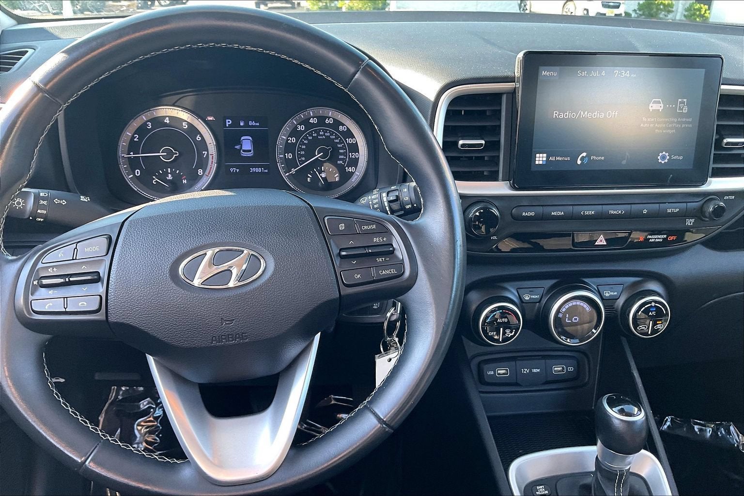 2022 Hyundai Venue SEL