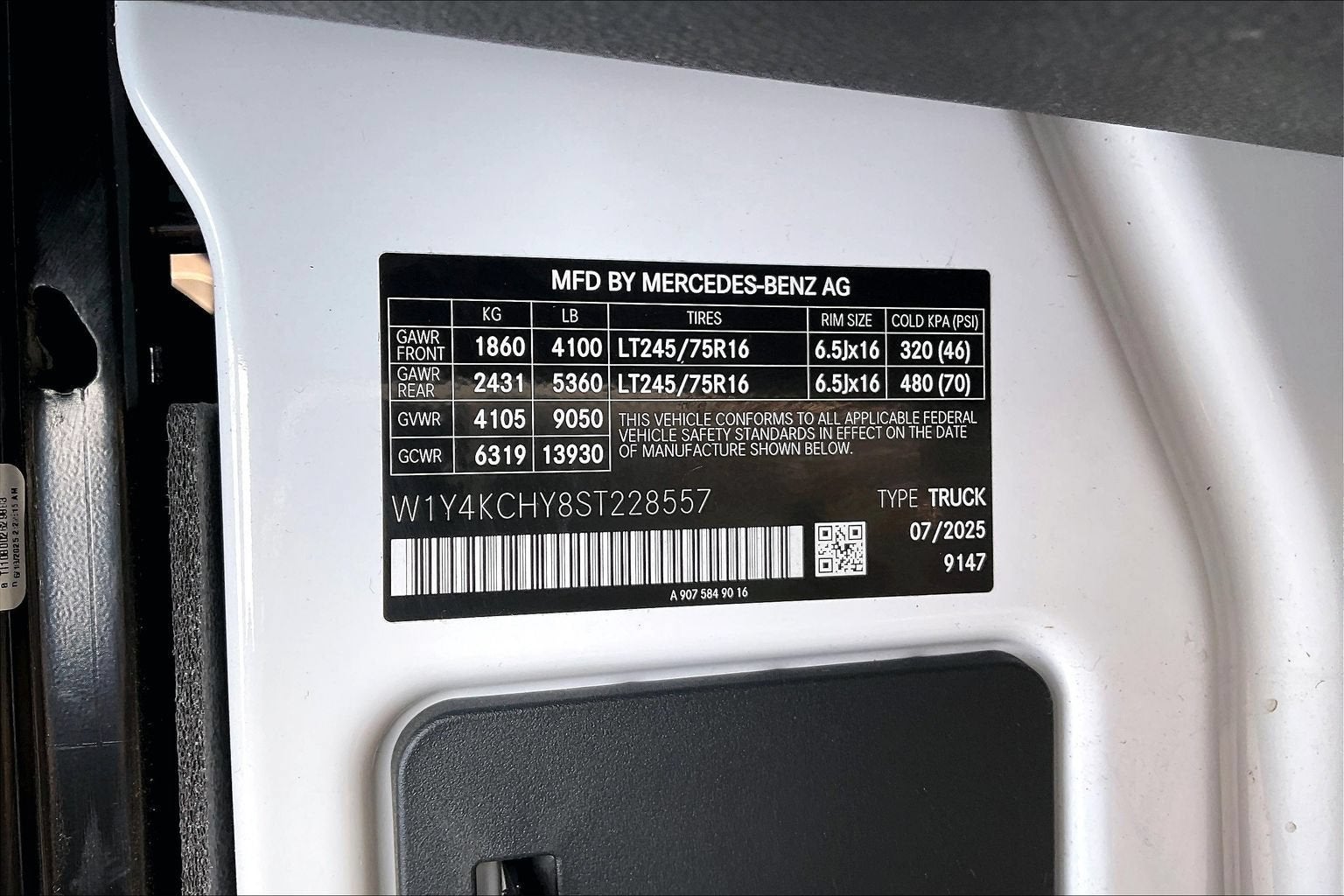 2025 Mercedes-Benz Sprinter Cargo Van High Roof