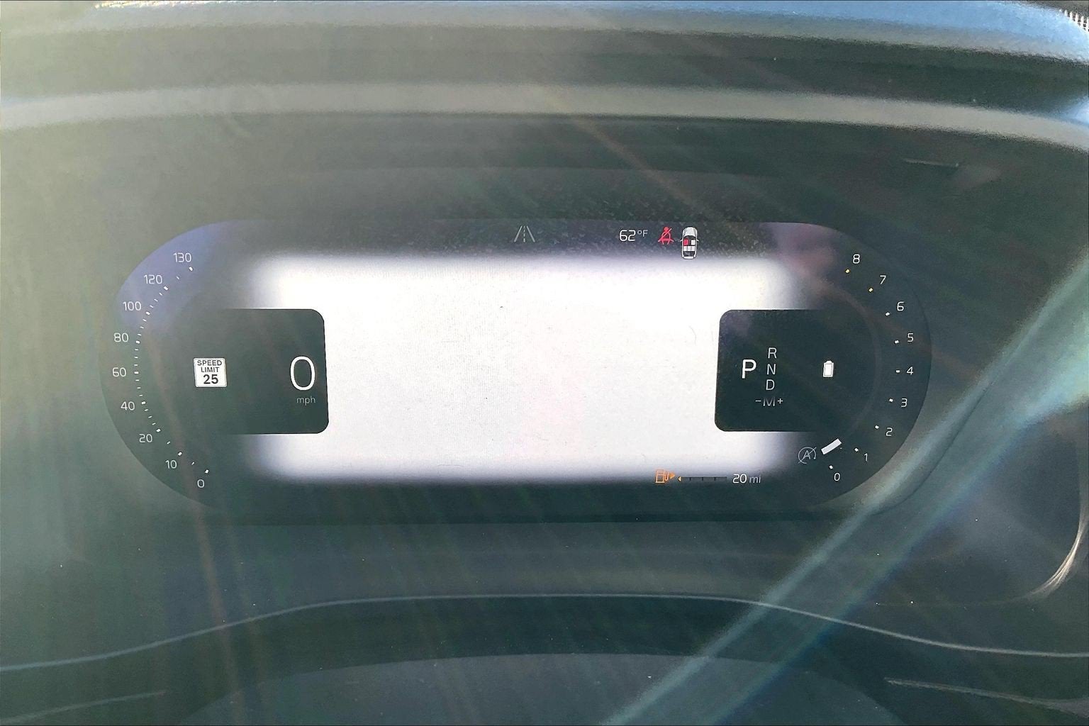 2023 Volvo XC40 Ultimate Dark Theme