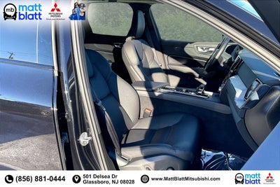 2025 Volvo XC60 Plus