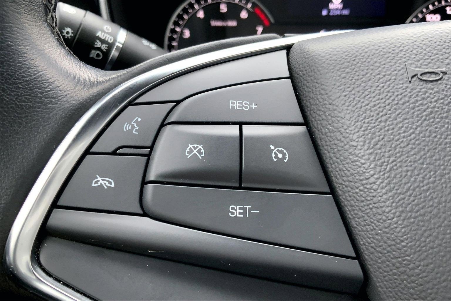 2022 Cadillac XT5 FWD Luxury