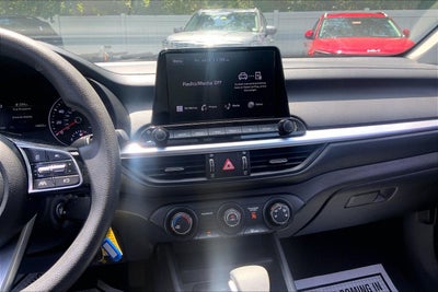 2023 Kia Forte LXS