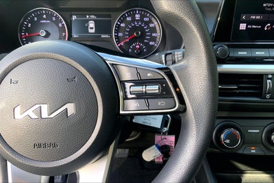 2023 Kia Forte LXS
