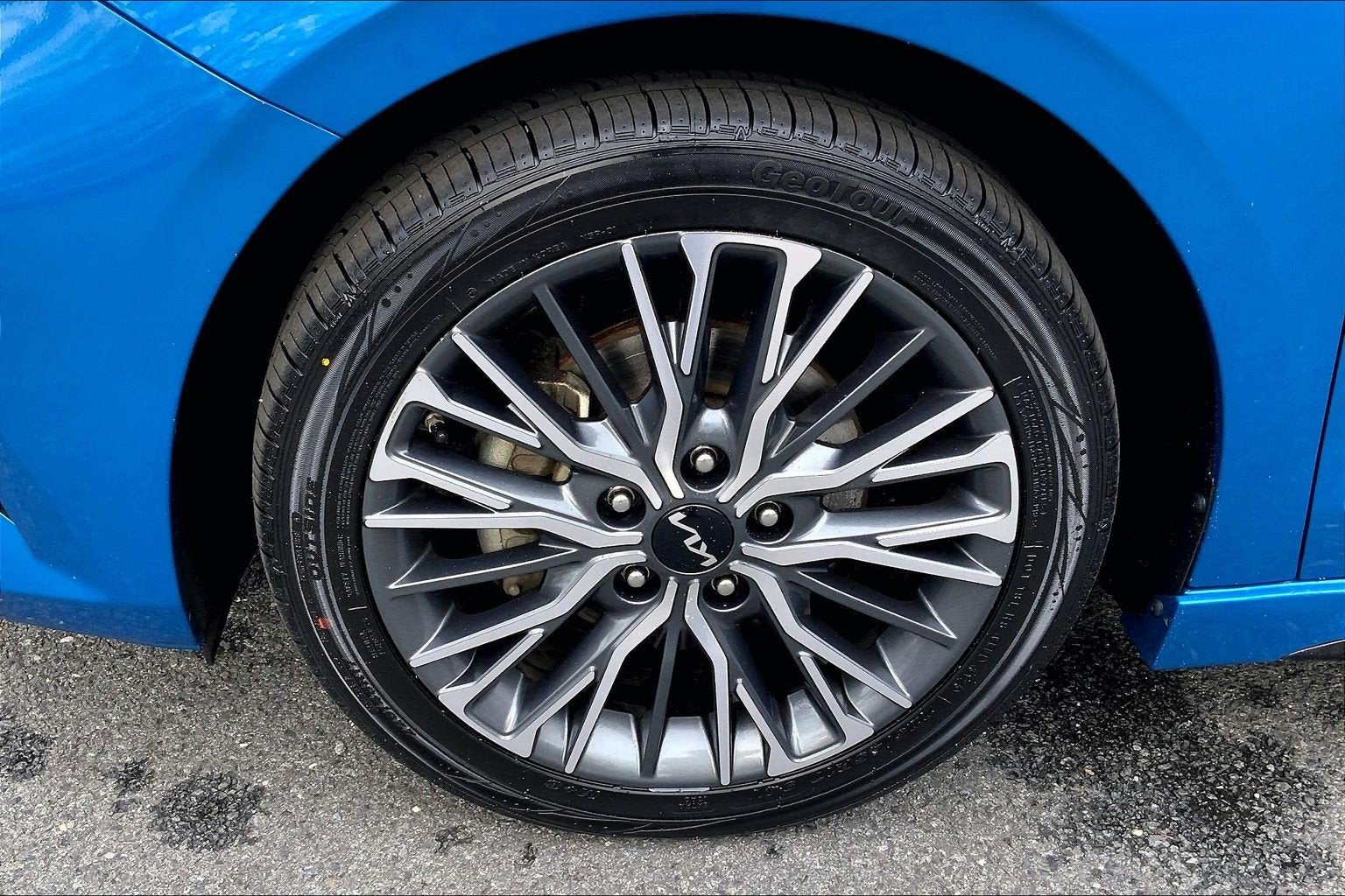 2023 Kia Forte GT-Line