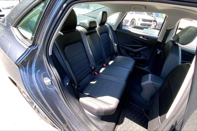 2022 Volkswagen Jetta SE