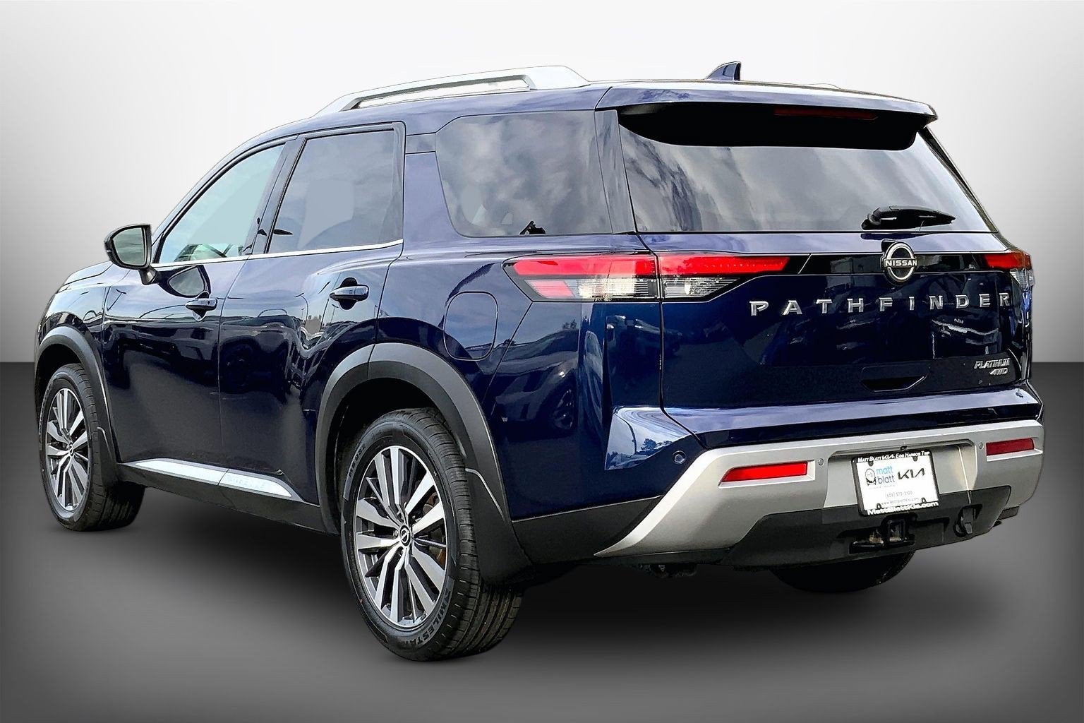 2022 Nissan Pathfinder Platinum