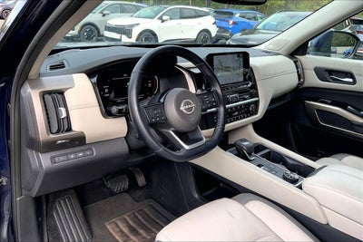 2022 Nissan Pathfinder Platinum