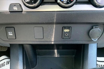 2018 Toyota Tacoma SR