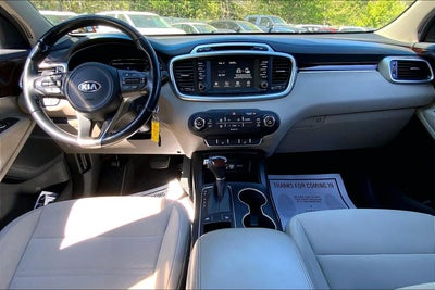 2017 Kia Sorento LX