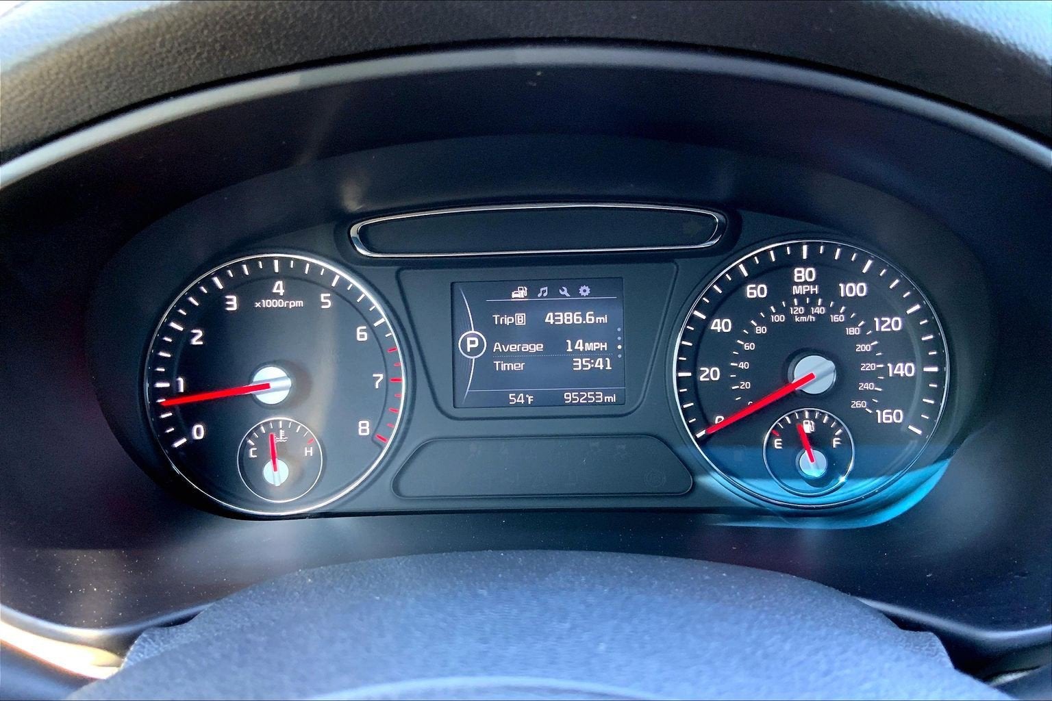 2017 Kia Sorento LX