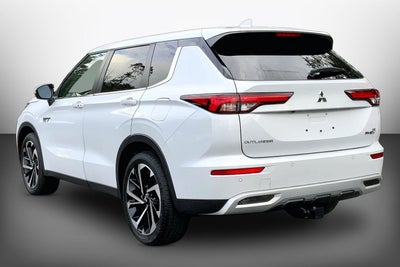 2025 Mitsubishi Outlander Plug-In Hybrid SE PHEV