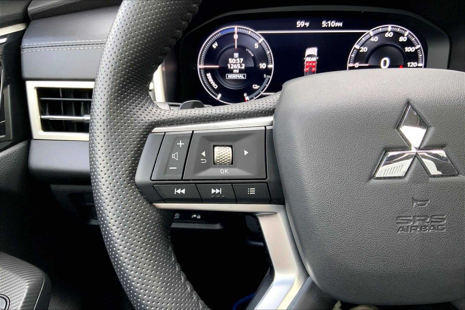 2025 Mitsubishi Outlander Plug-In Hybrid SE PHEV