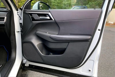 2025 Mitsubishi Outlander Plug-In Hybrid SE PHEV
