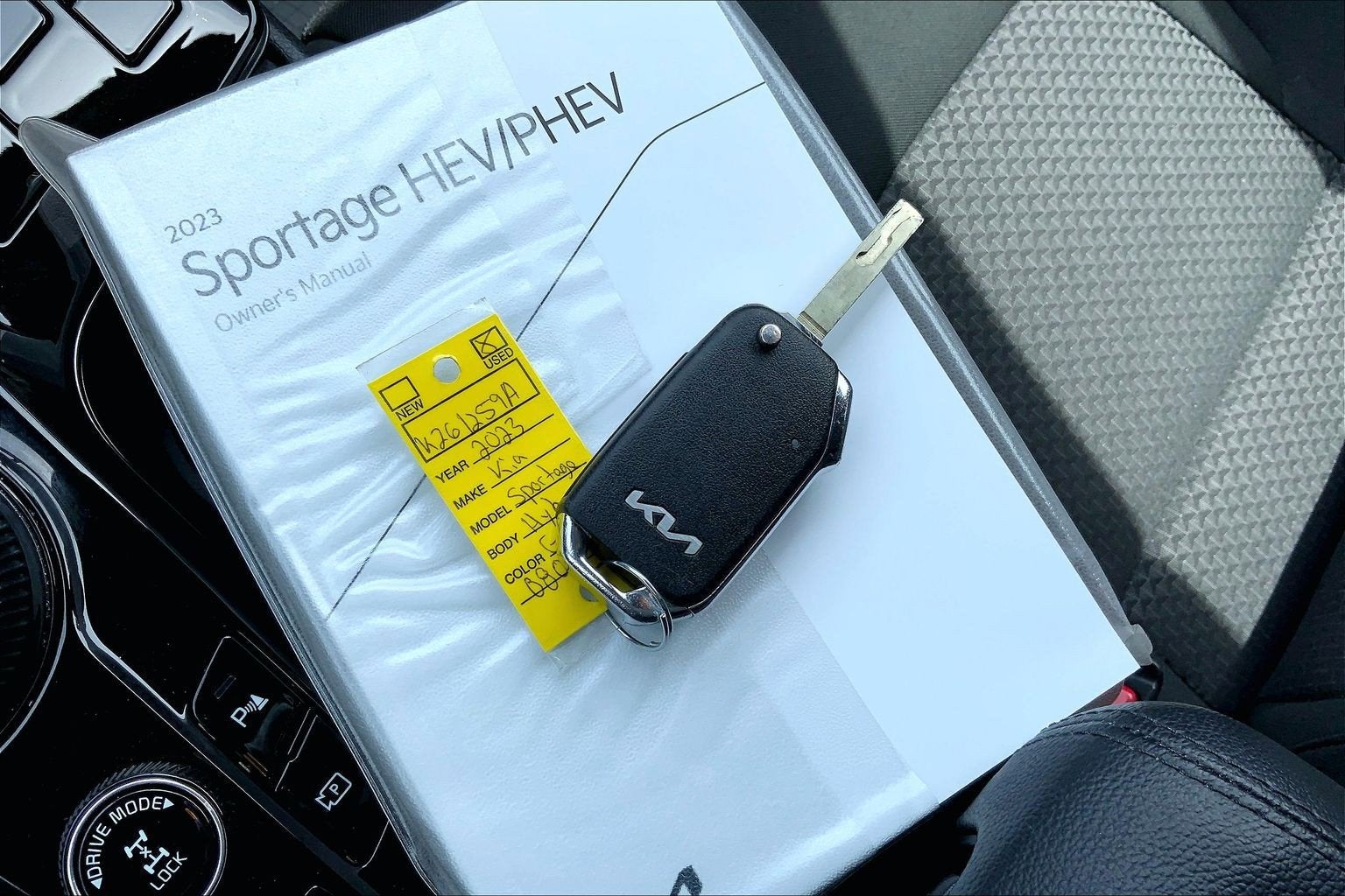 2023 Kia Sportage Hybrid LX