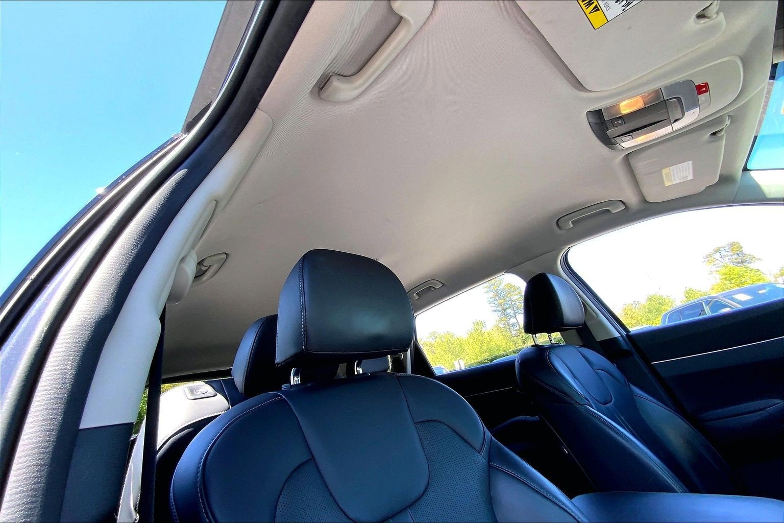 2022 Kia Sorento Hybrid S