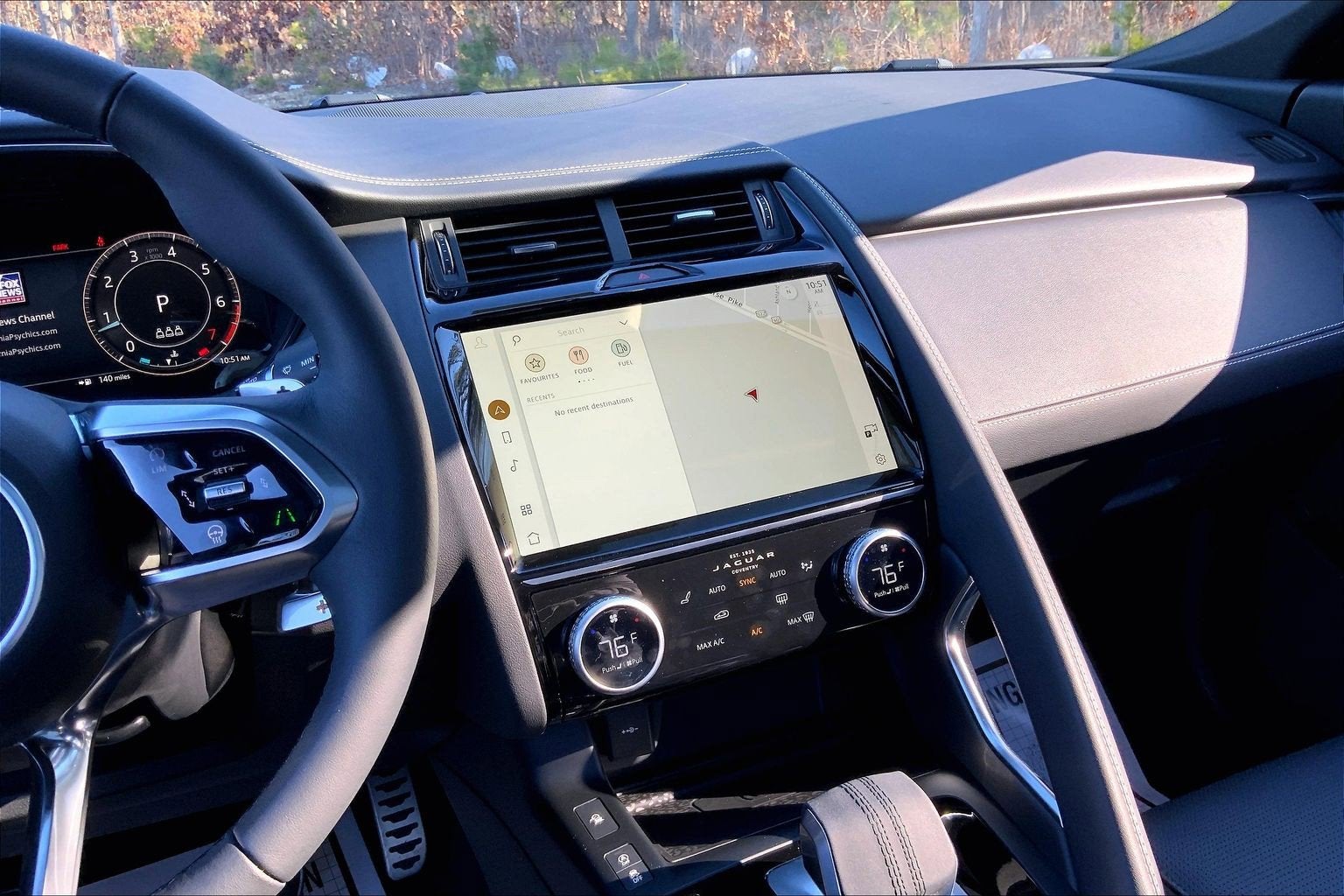 2024 Jaguar E-PACE R-Dynamic SE