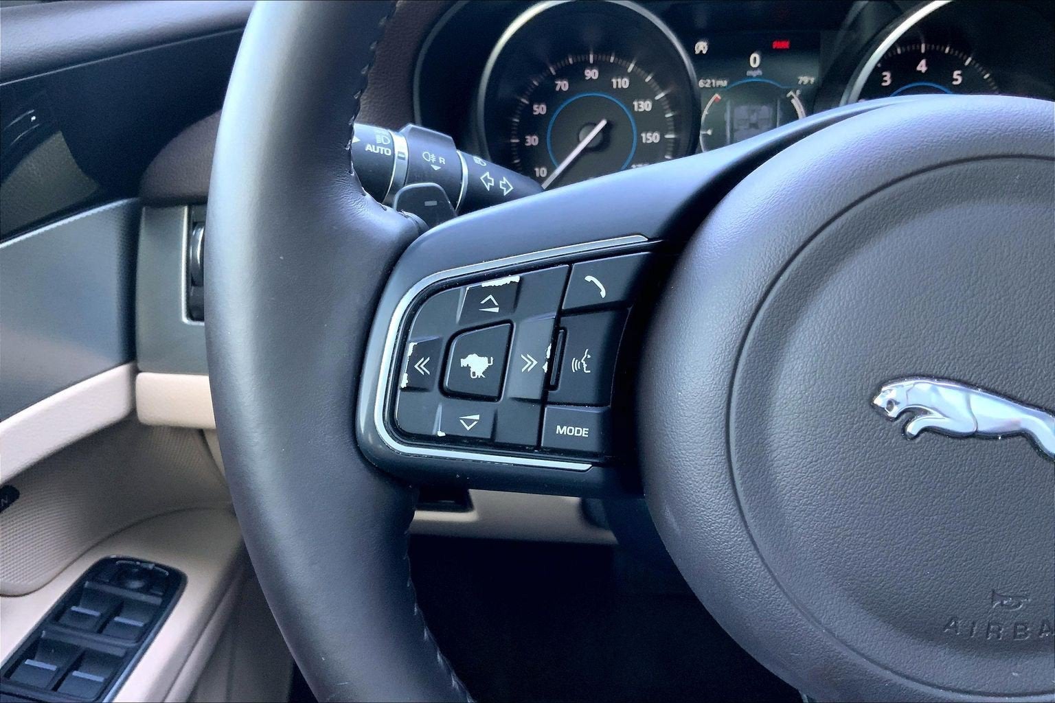 2018 Jaguar XF 25t Premium