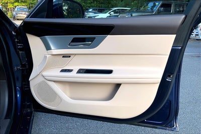 2018 Jaguar XF 25t Premium