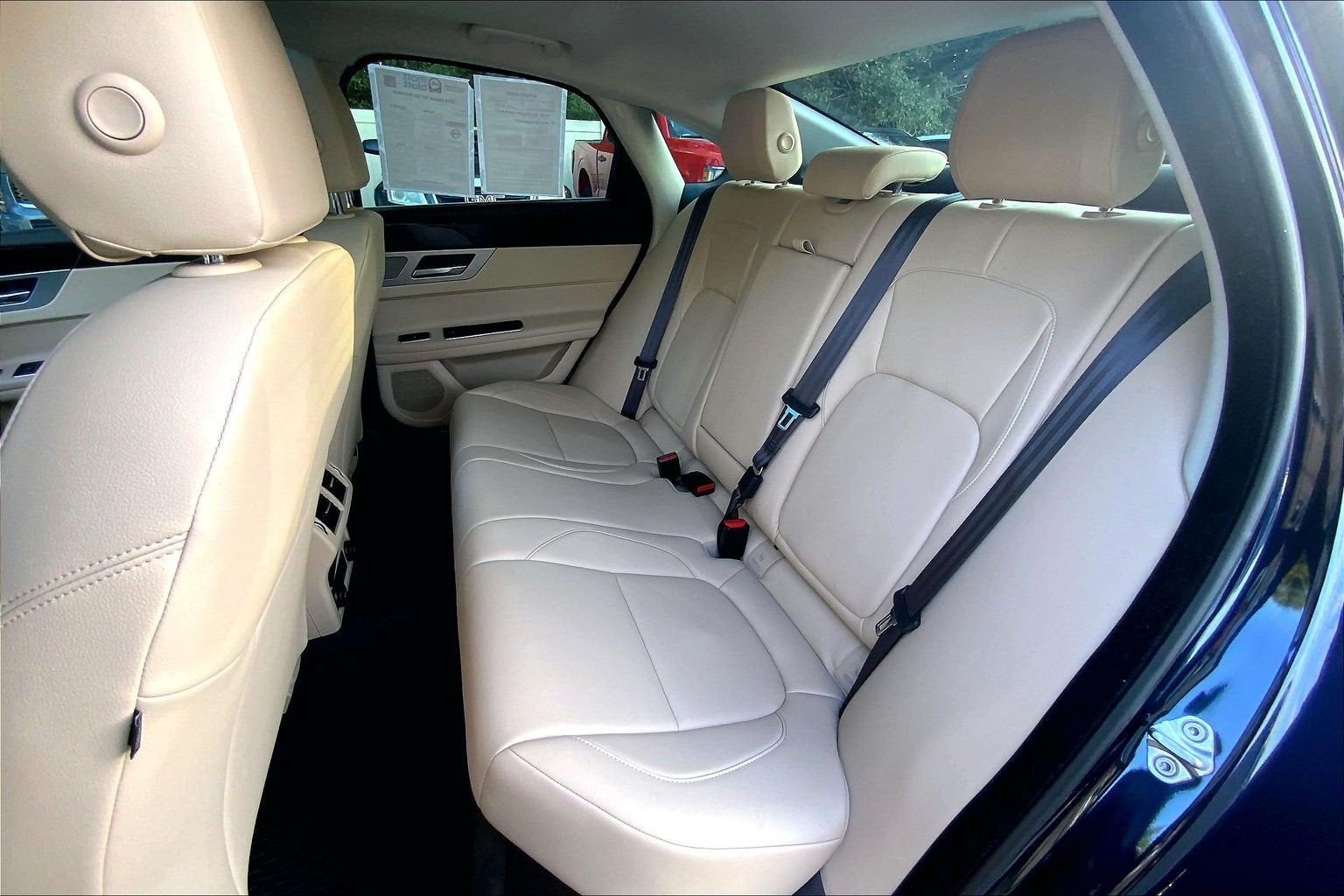 2018 Jaguar XF 25t Premium