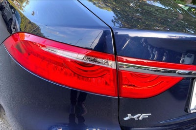 2018 Jaguar XF 25t Premium