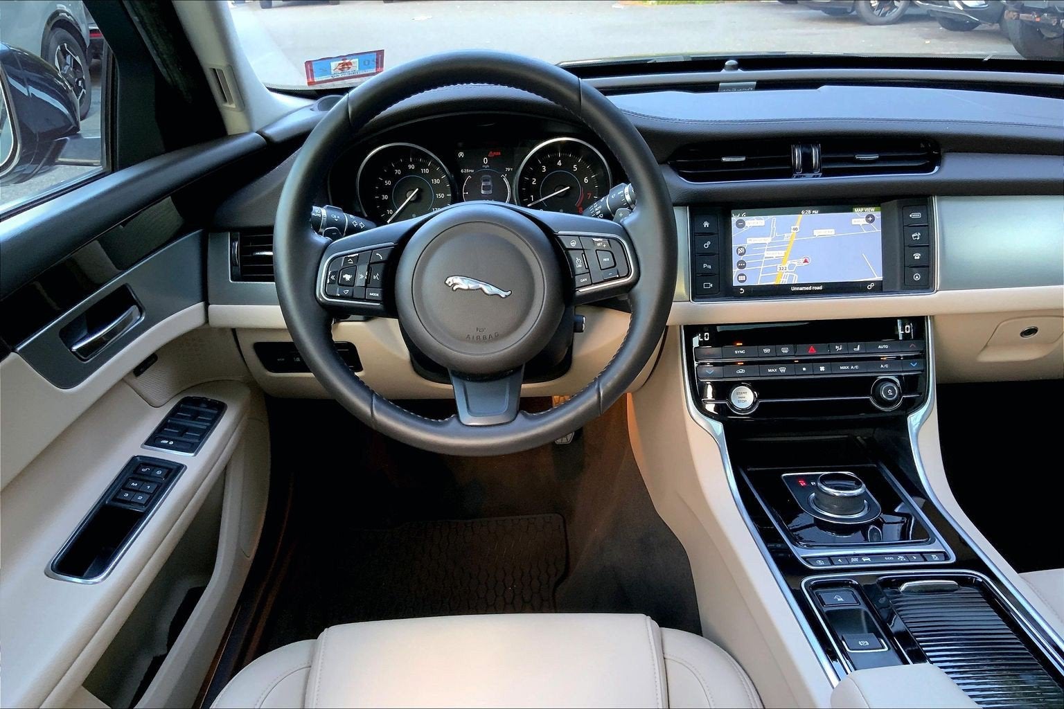 2018 Jaguar XF 25t Premium