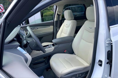 2022 Cadillac XT5 AWD Premium Luxury