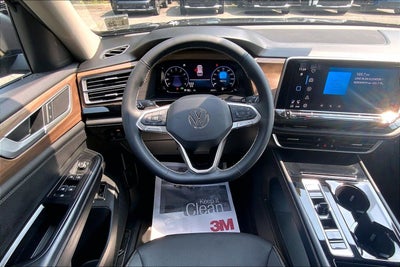 2024 Volkswagen Atlas 2.0T SE w/Technology