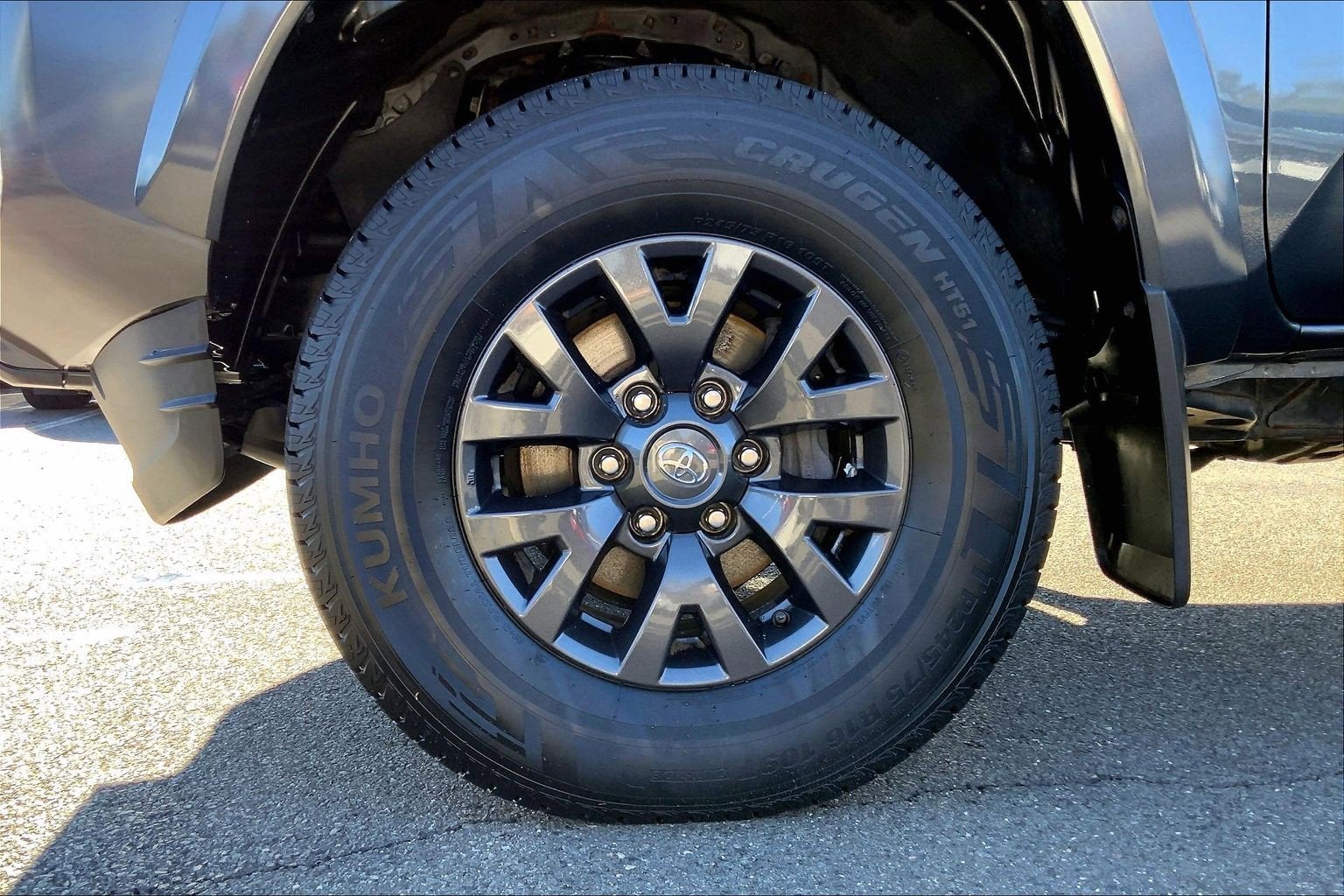 2022 Toyota Tacoma 2WD SR5