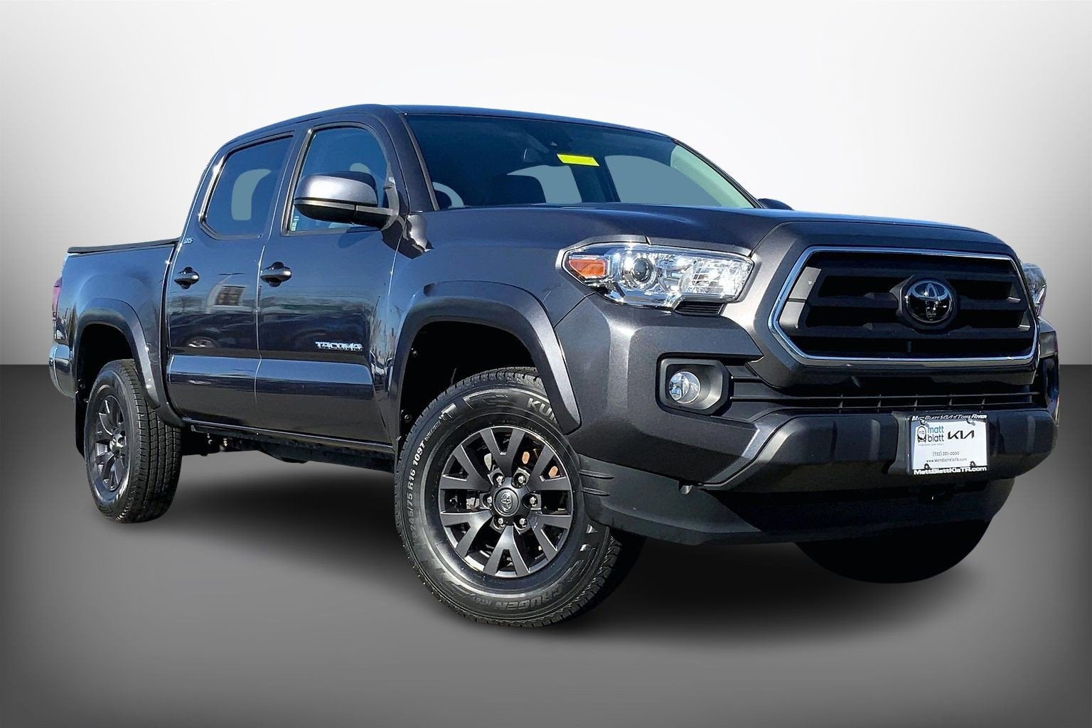 2022 Toyota Tacoma 2WD SR5