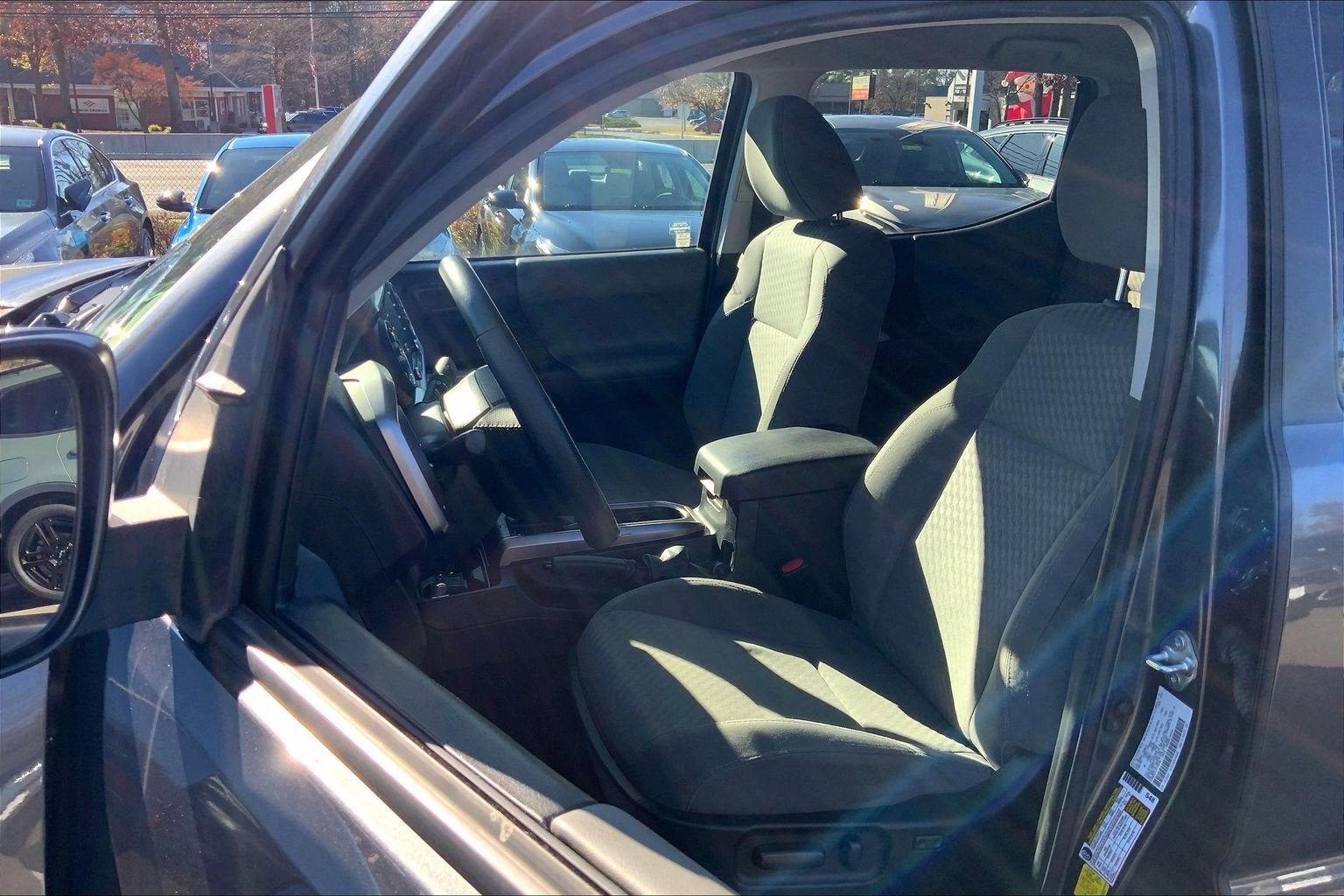 2022 Toyota Tacoma 2WD SR5