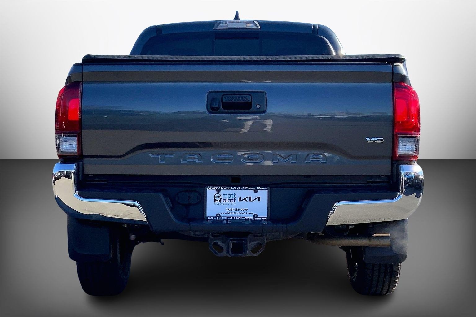 2022 Toyota Tacoma 2WD SR5