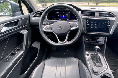 2022 Volkswagen Tiguan SE