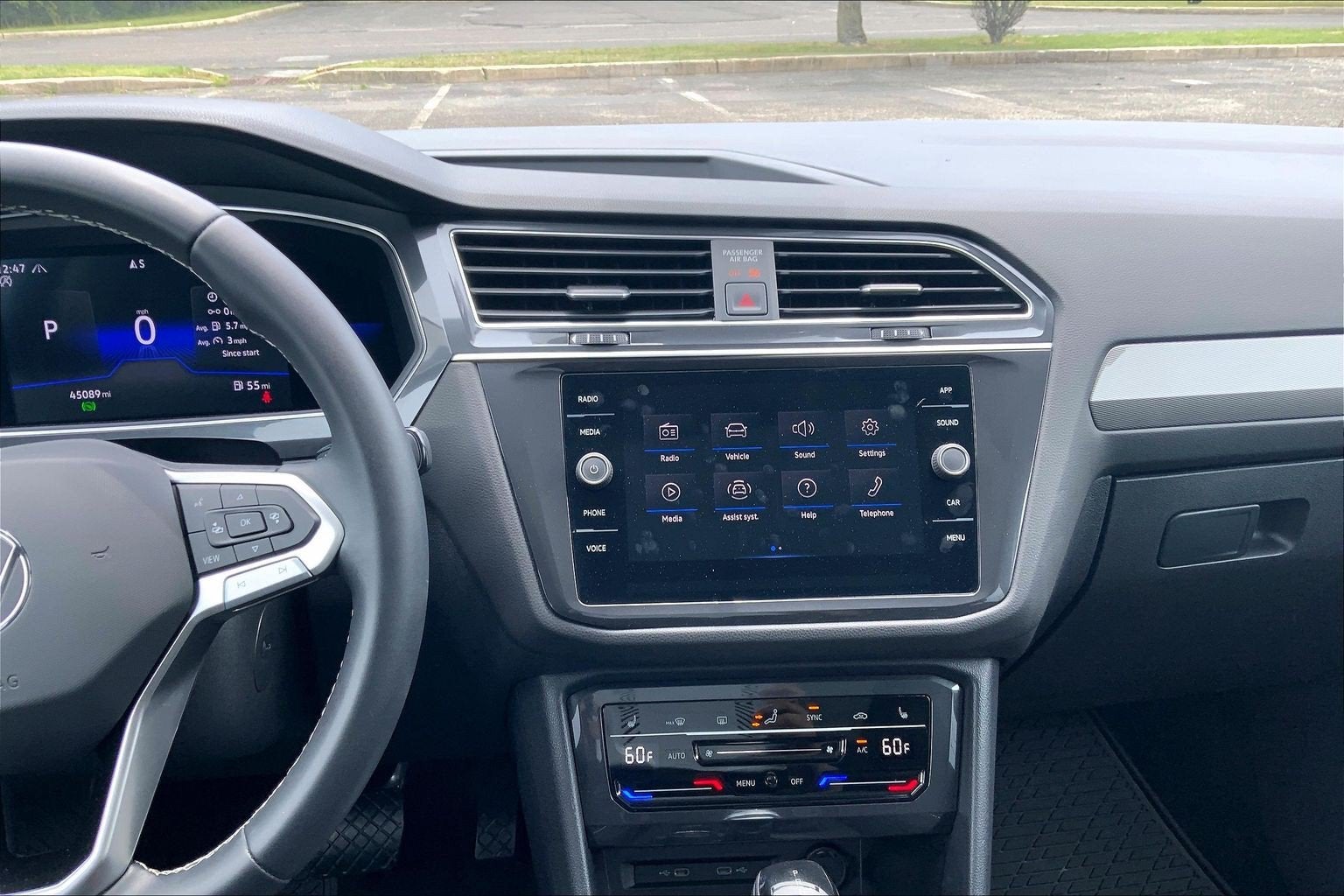 2022 Volkswagen Tiguan SE