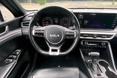 2024 Kia K5 GT-Line