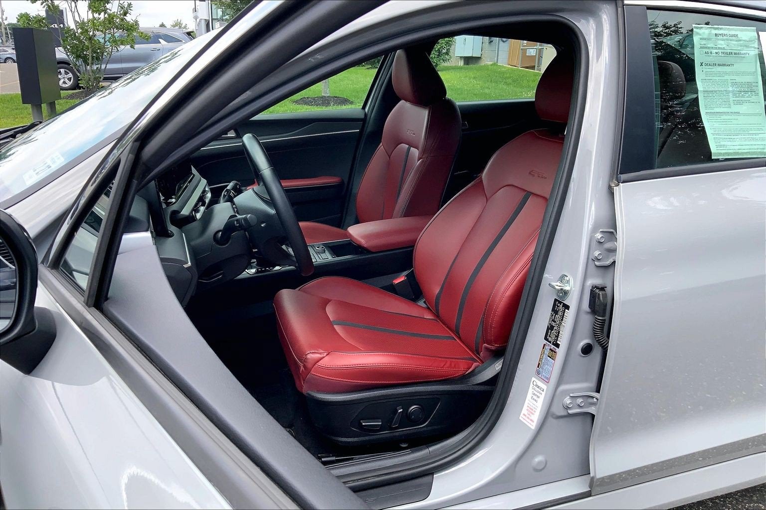 2023 Kia K5 GT-Line