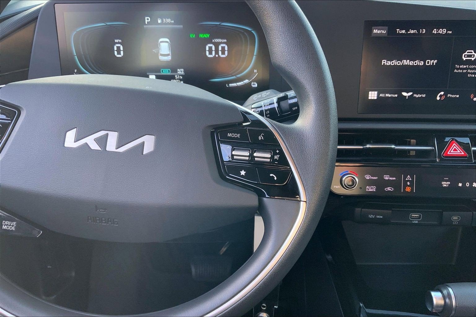 2025 Kia Niro LX