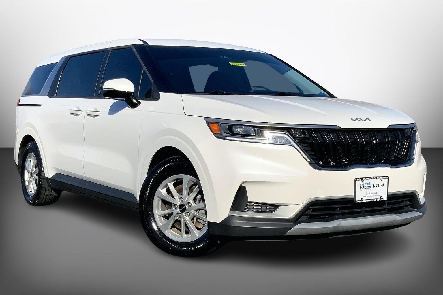 2024 Kia Carnival LX