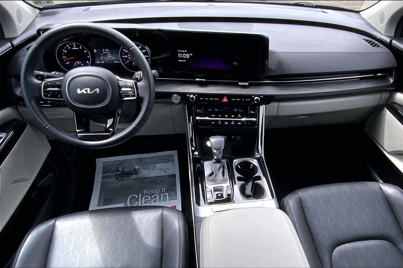 2024 Kia Carnival EX