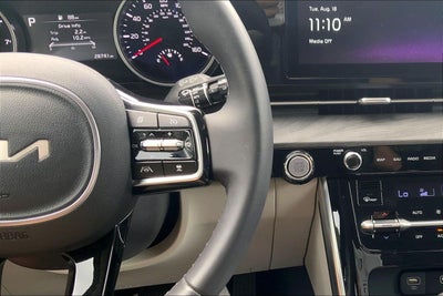 2024 Kia Carnival EX
