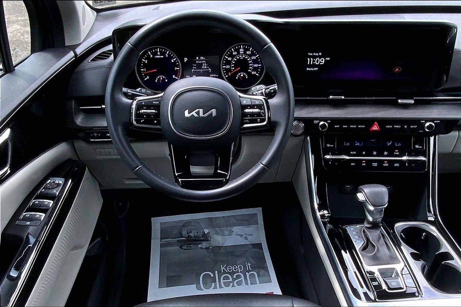 2024 Kia Carnival EX
