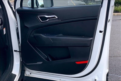 2023 Kia Sportage Hybrid LX