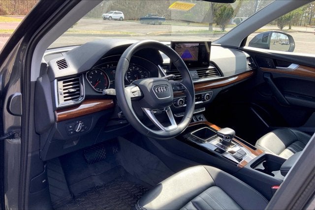 2023 Audi Q5 S line Premium