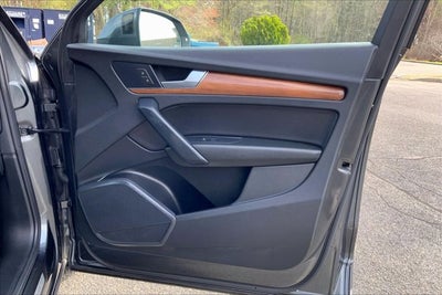 2023 Audi Q5 S line Premium